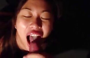 XXX Cô ấy bị cảm lạnh và phim ngoai tinh xxx không thể đi học.